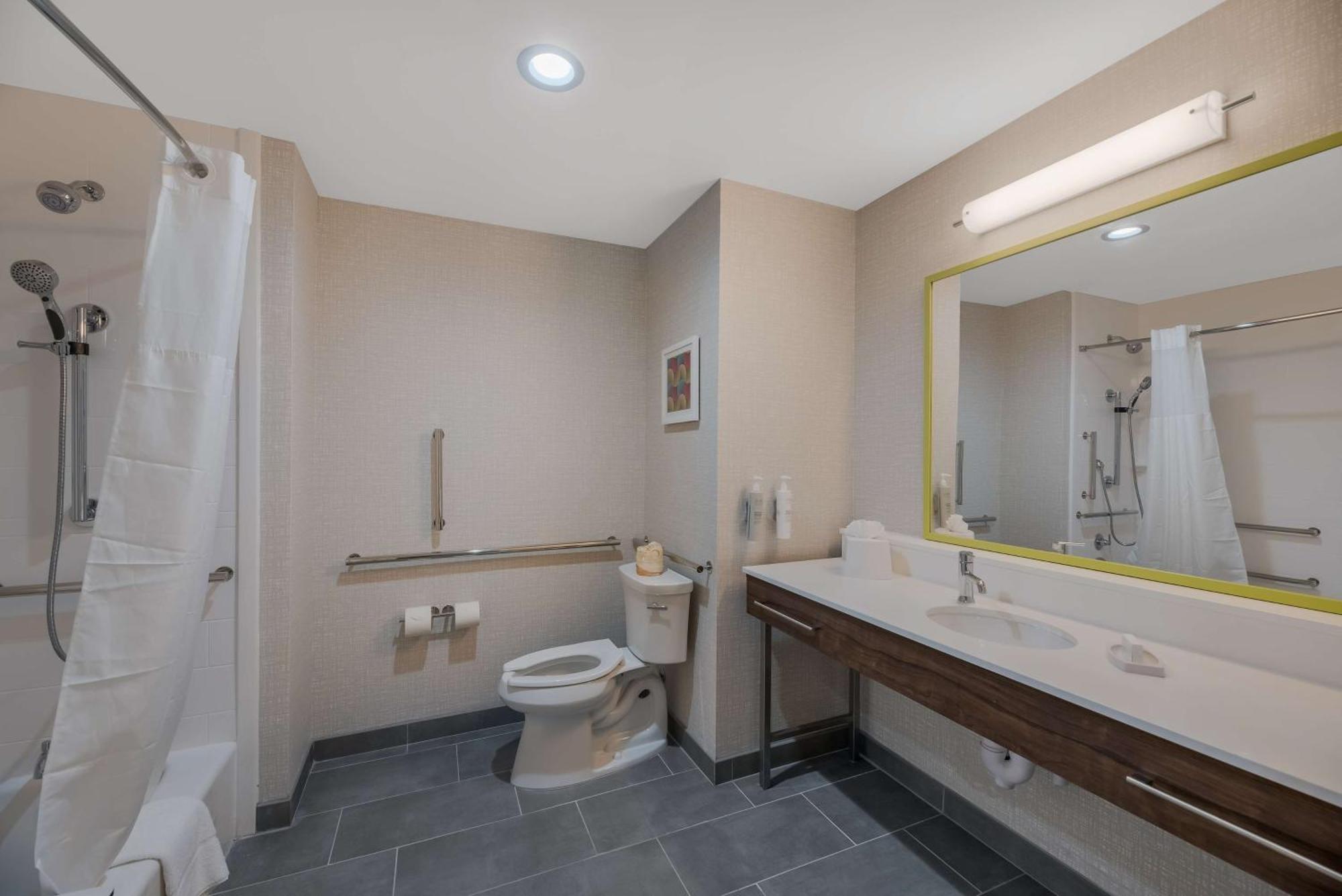 Hampton Inn By Hilton Уилямс Екстериор снимка
